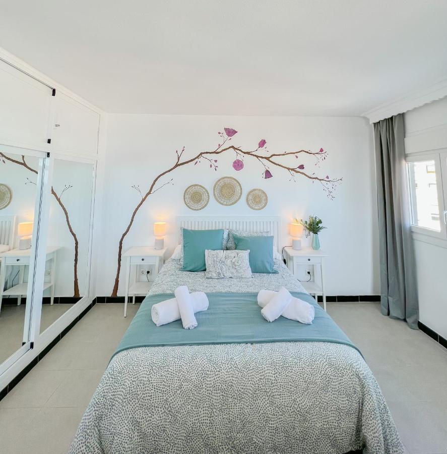 Beautiful Sea Views Apartment Pool & Beach Torremolinos Eksteriør bilde